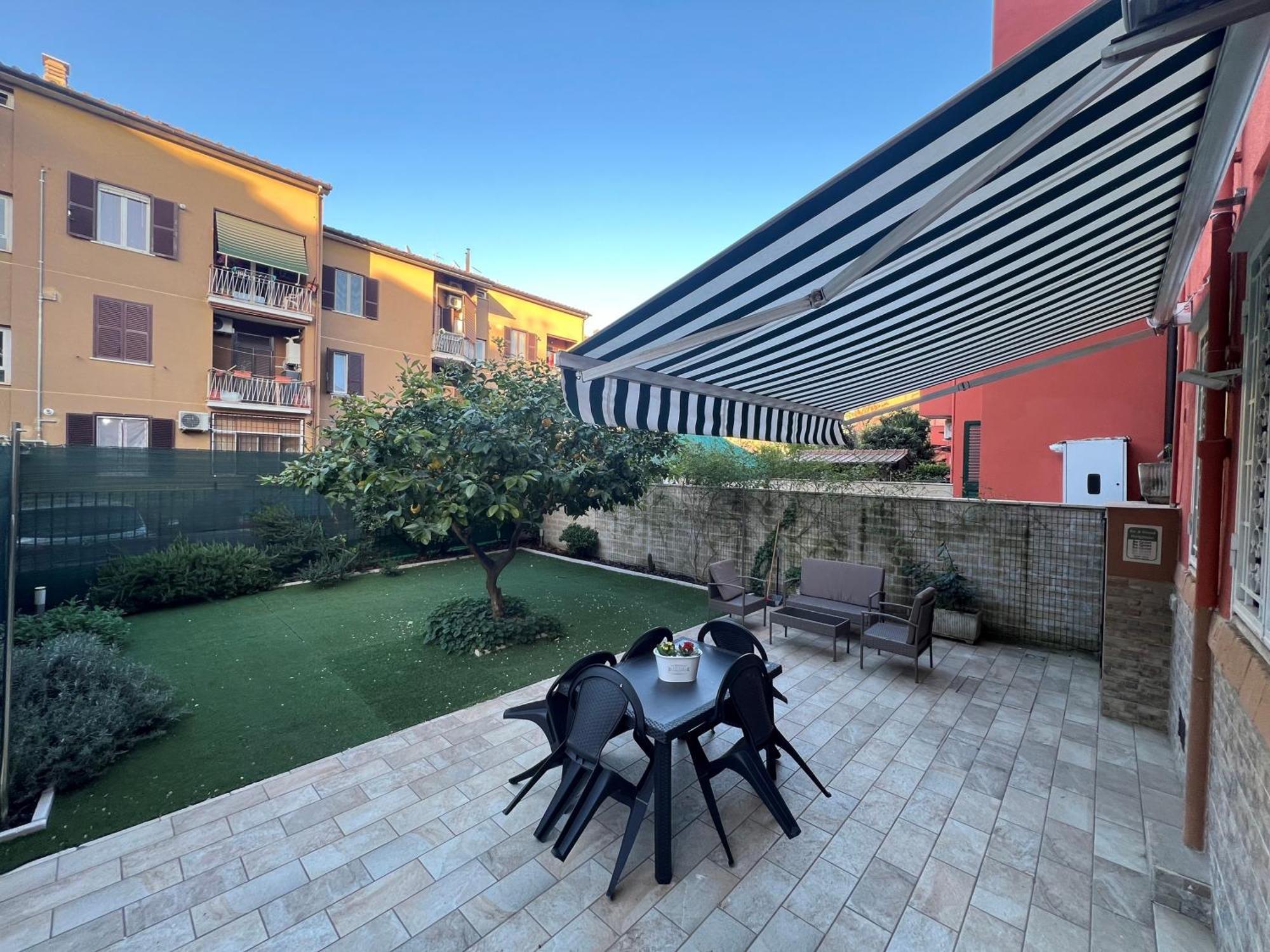 Casa Paestum. Your Wonderful Garden In Rome Exterior photo